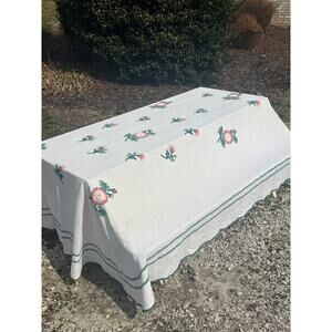 Vtg RetRac Chenille Twin Matelassé Bedspread Floral Tufted Mid Century Cotton
